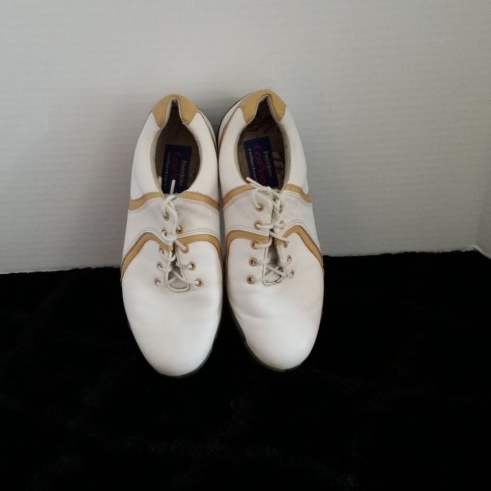 Women's FootJoy Golf Shoes Size 6